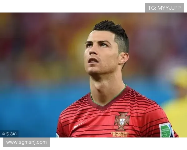 香港足球明星队梅西领衔精彩对决展现足球魅力与激情